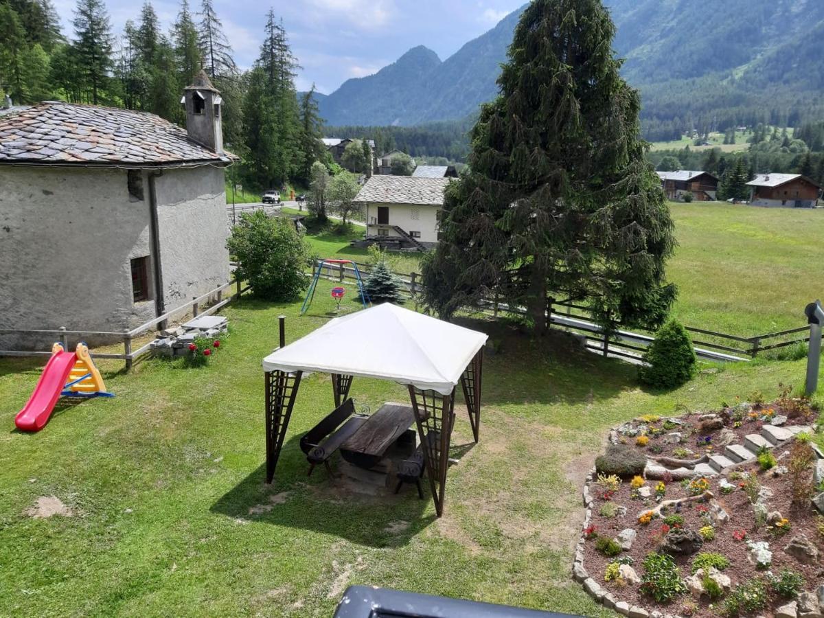 La Rondine - Appartamento Panoramico 6 Posti Letto In Villetta Чамполук Екстериор снимка